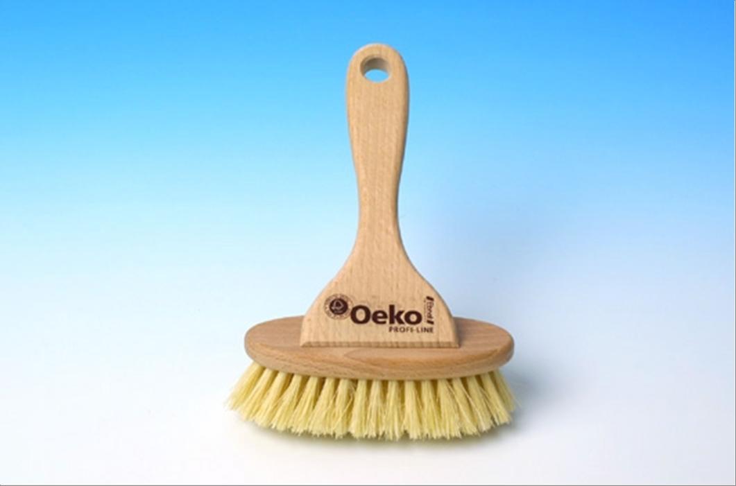 Brosse à baignoires bois de hêtre suisse brut. tampico blanc