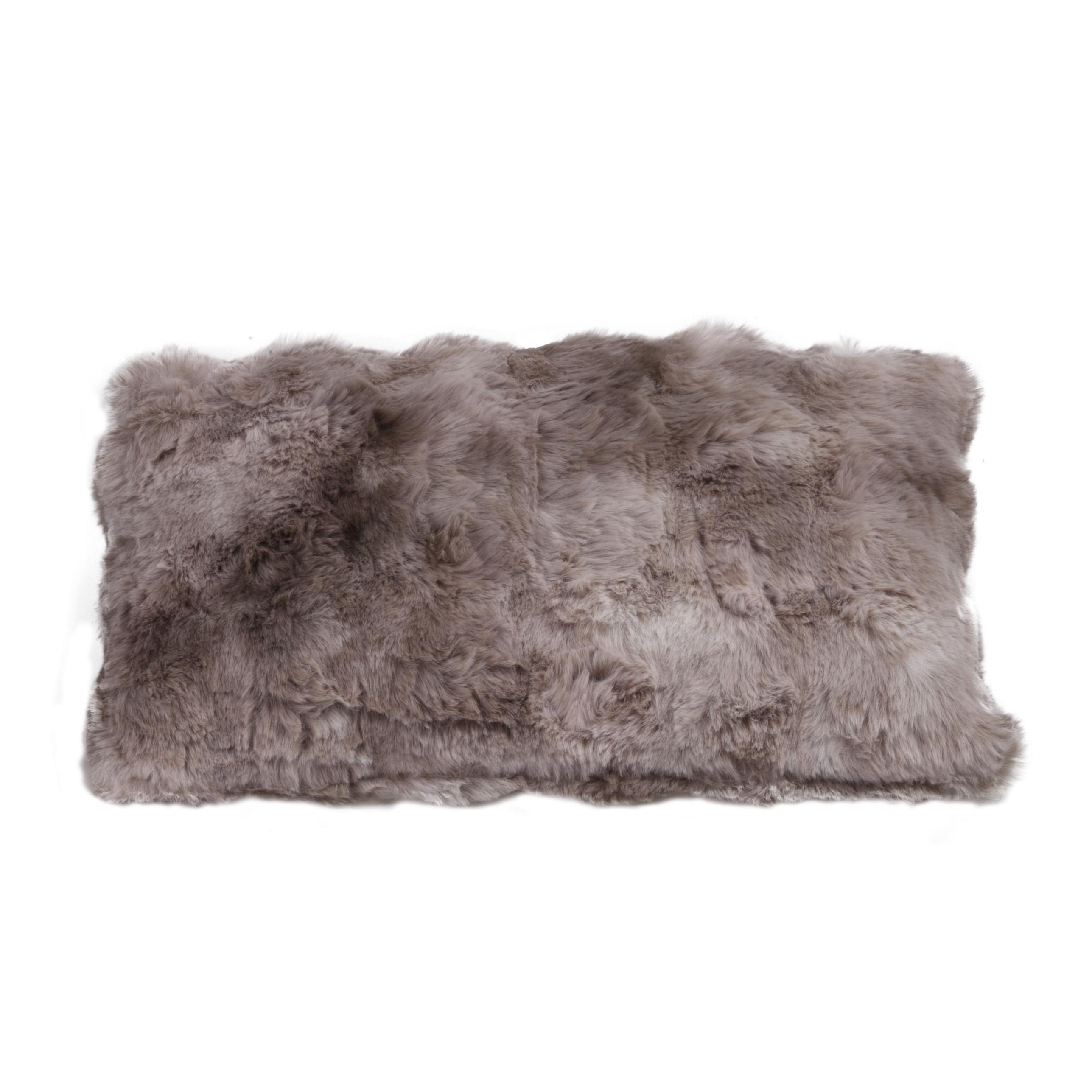 Coussin Julie en fausse fourrure