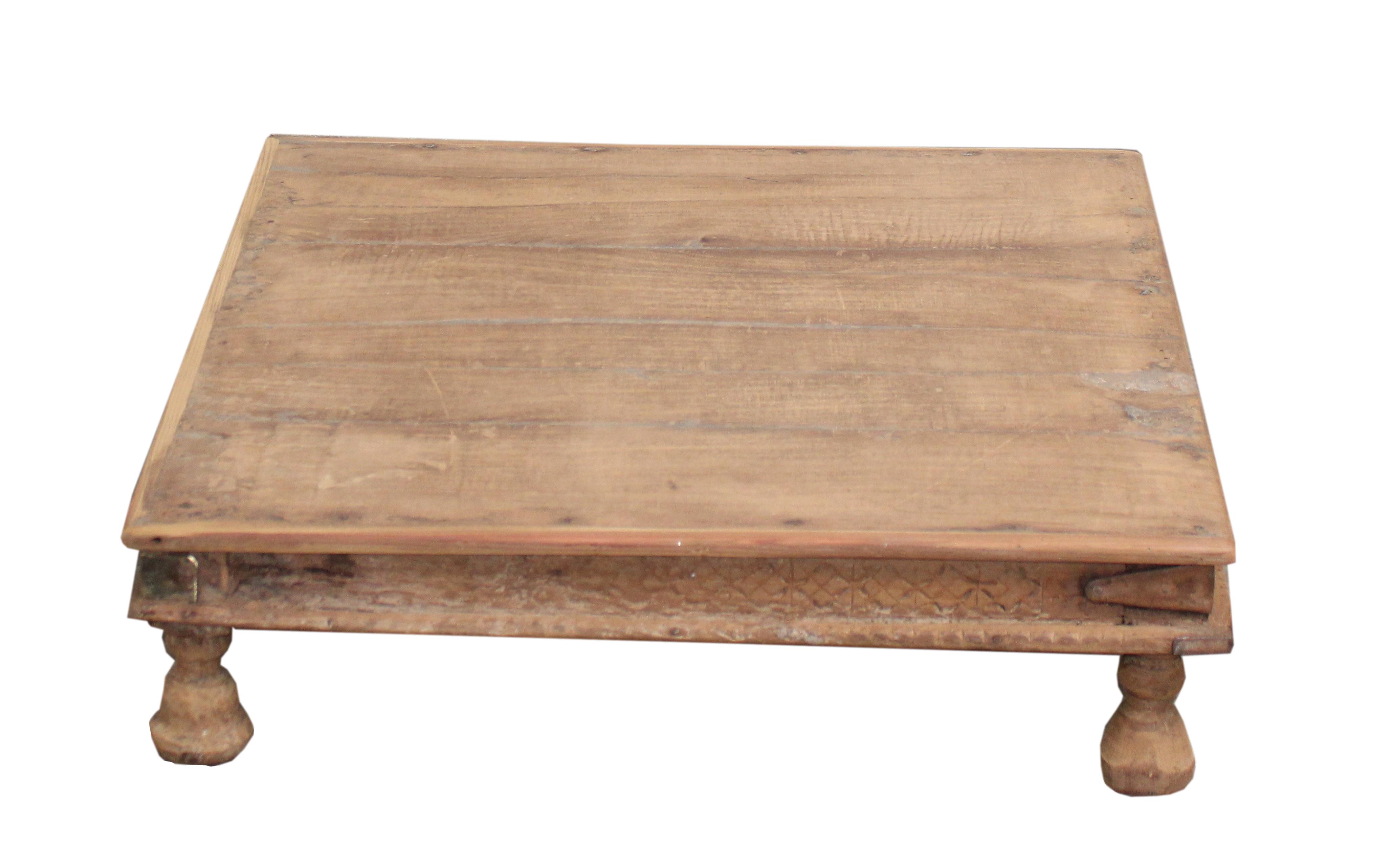 Table basse en teck ancien