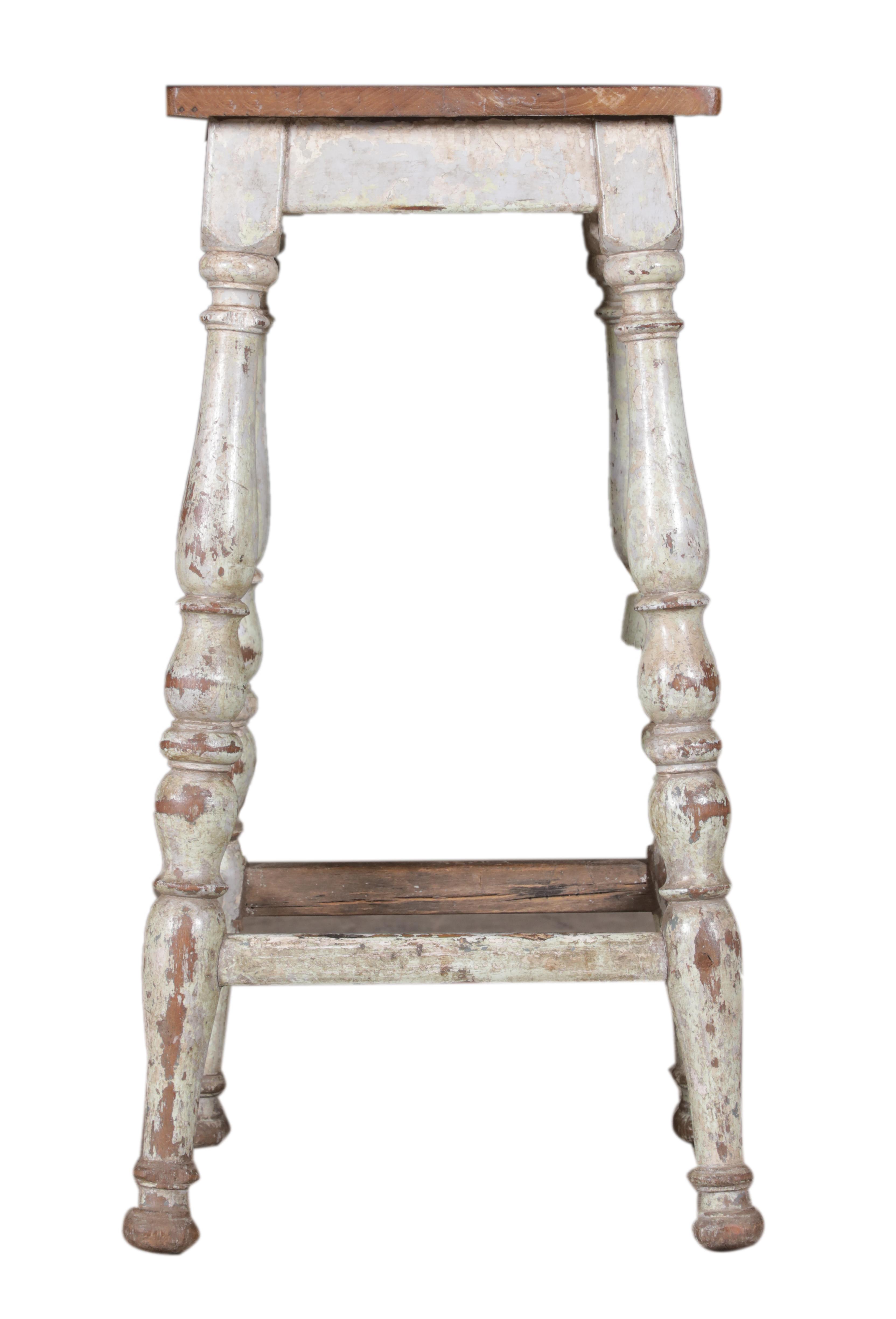 Tabouret carré en teck ancien
