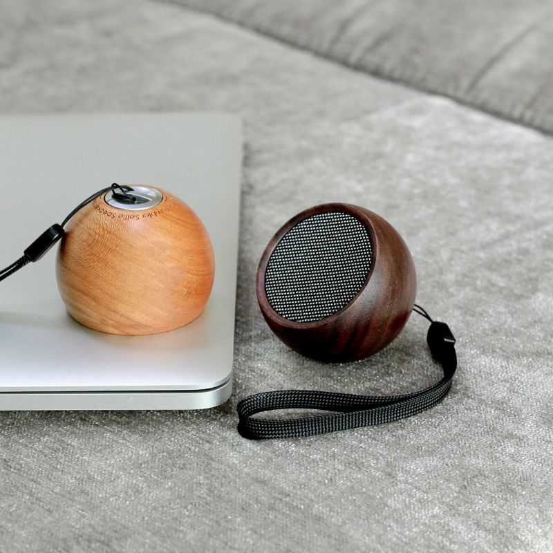 Le haut-parleur Tumbler Selfie