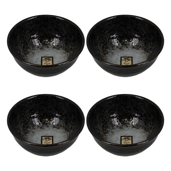 Set de 4 bols noir fond blanc