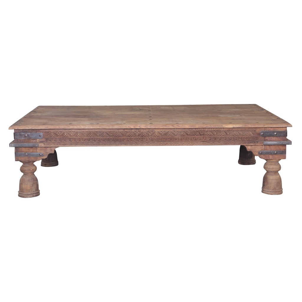 Table basse en teck ancien