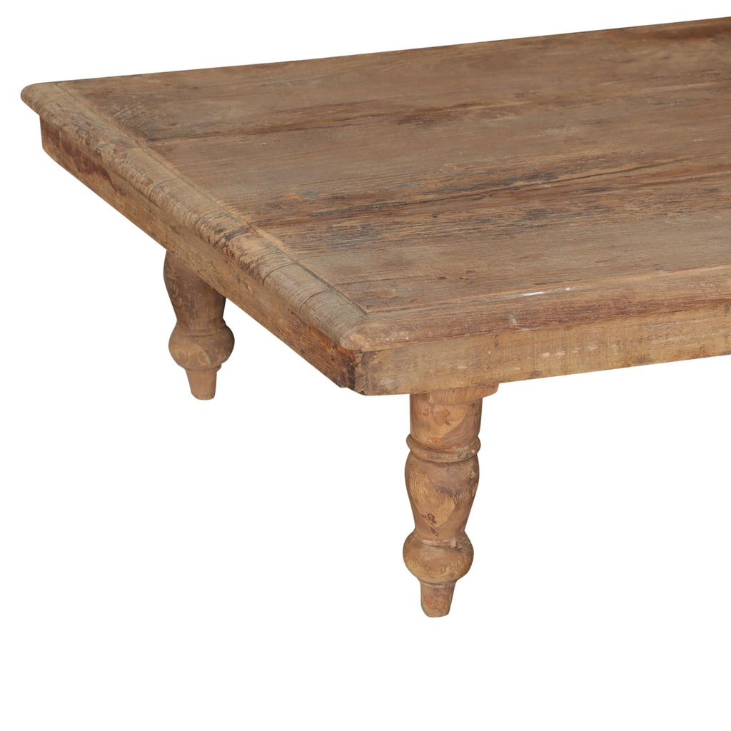 Table basse en teck ancien