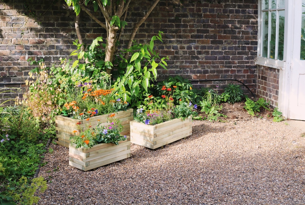 Petite Jardinière Gresford