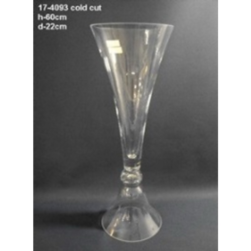 Vase sur pied évasé