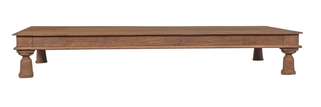 Table basse en teck ancien
