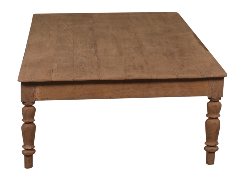 Table basse en teck ancien