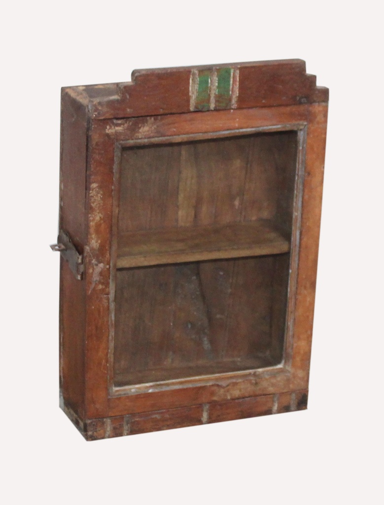 Vitrine murale en treck ancien