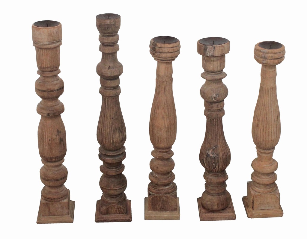 Bougeoir en teck ancien