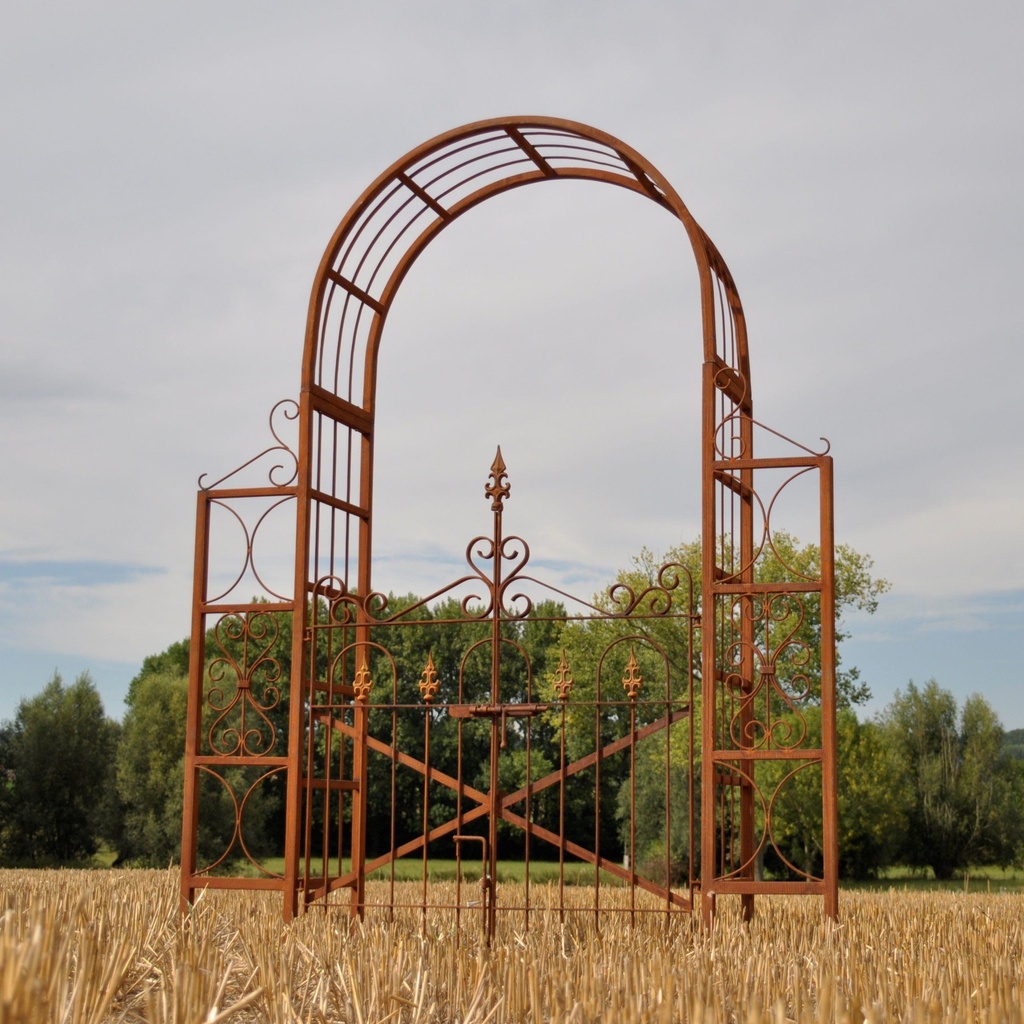 Arche à rosiers avec porte Chambord