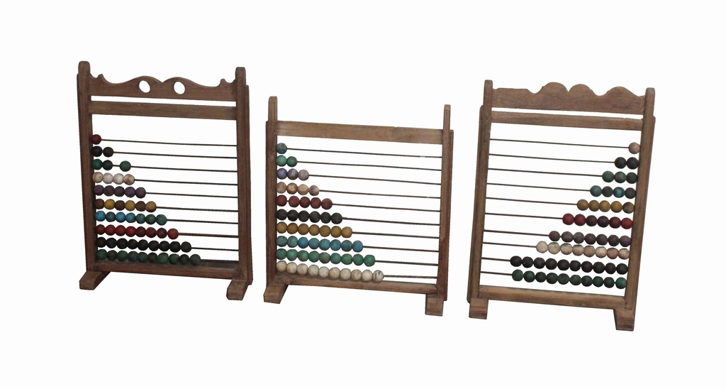 Boulier en teck ancien