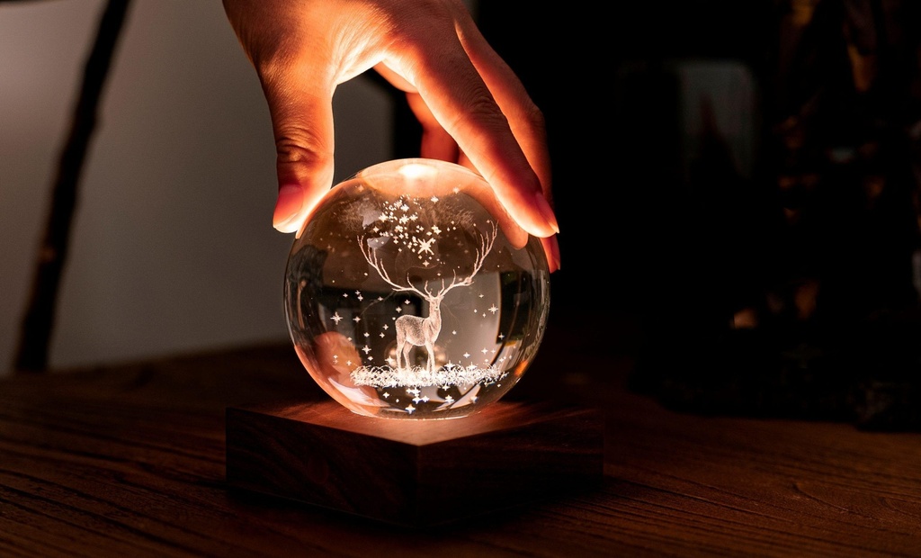 Lumière Cristal Ambre Cerf