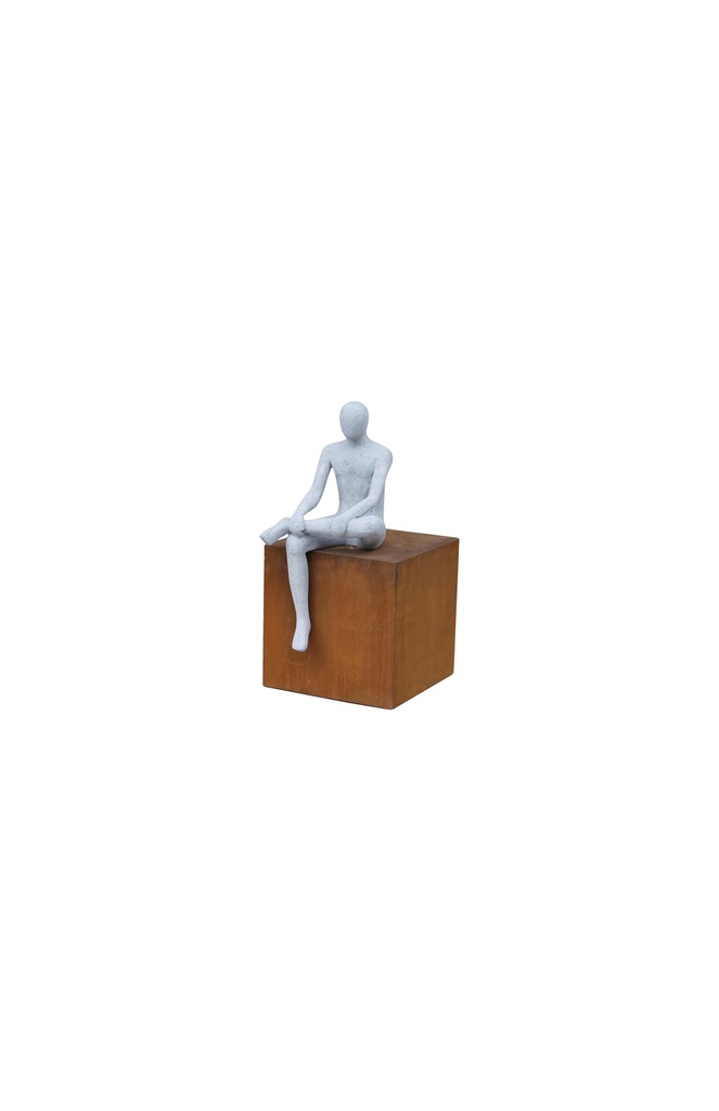 Homme Assis Sandstone