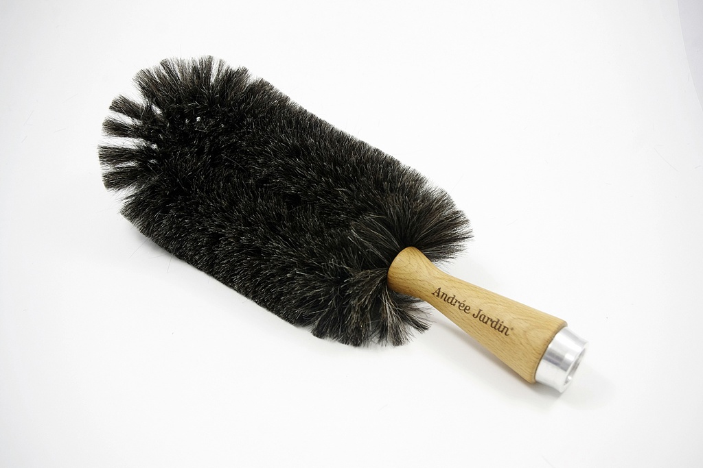 Brosse à Armoire