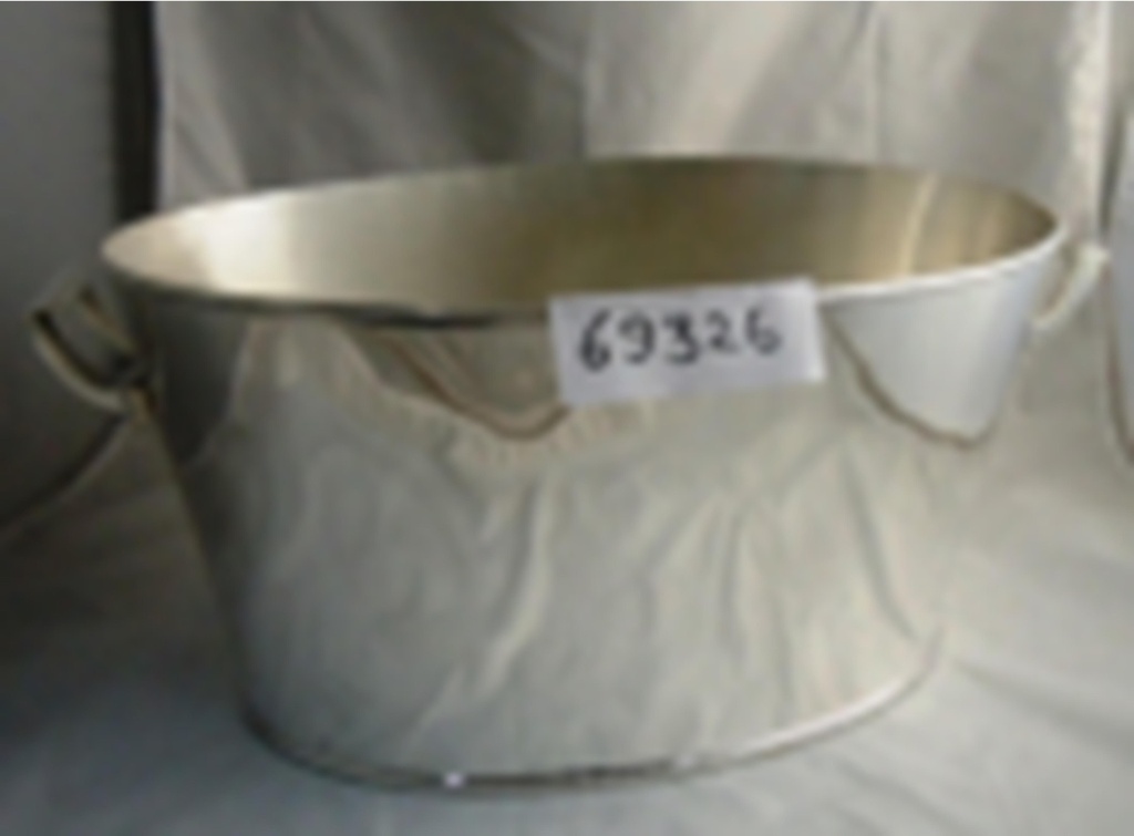 Rafraichisseur ovale argenté