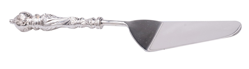 Pelle à tarte argentée