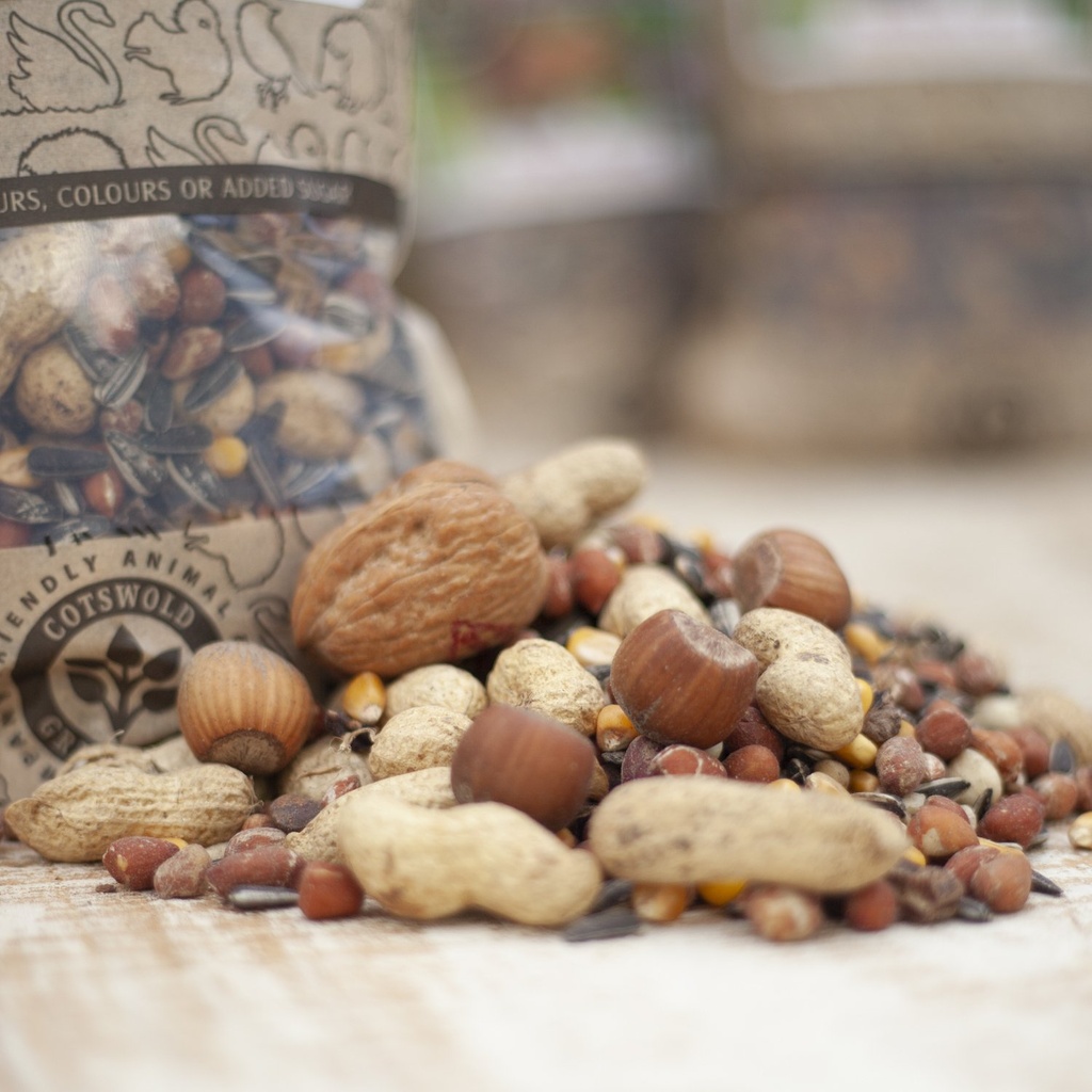 Nourriture 'le grenier à écureuil' Petit