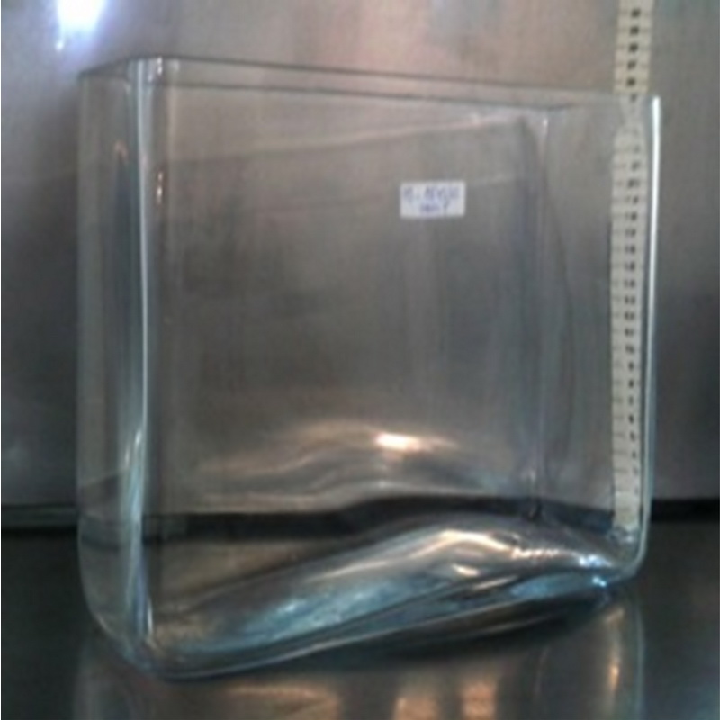 Vase rectangulaire