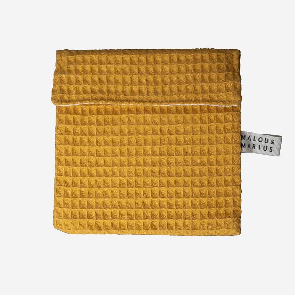 Pochette parfaite ocre