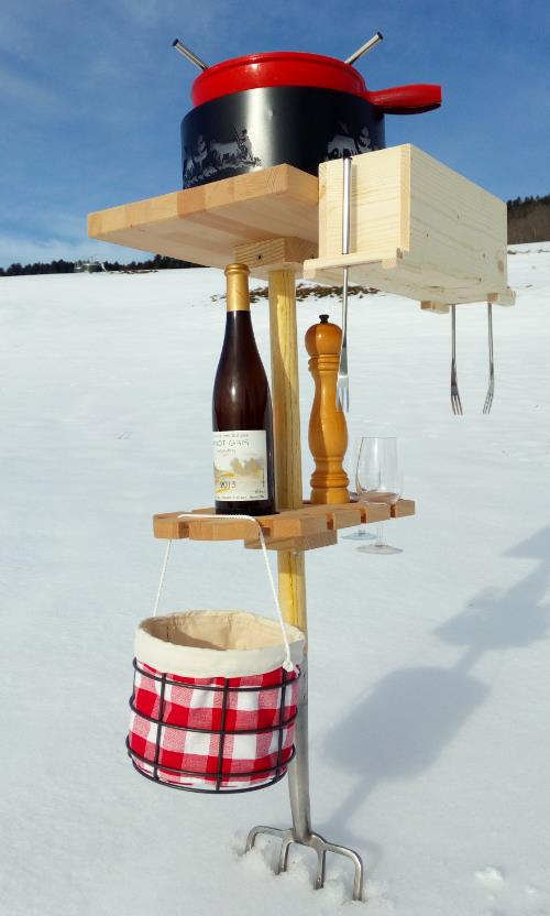 Bêche à Fondue avec Paravent et boite à pain en épicéa