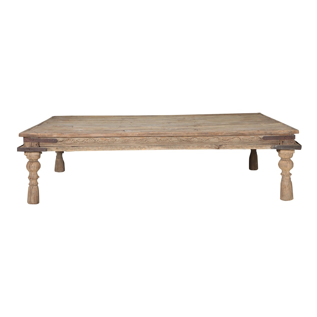 Table basse en teck ancien
